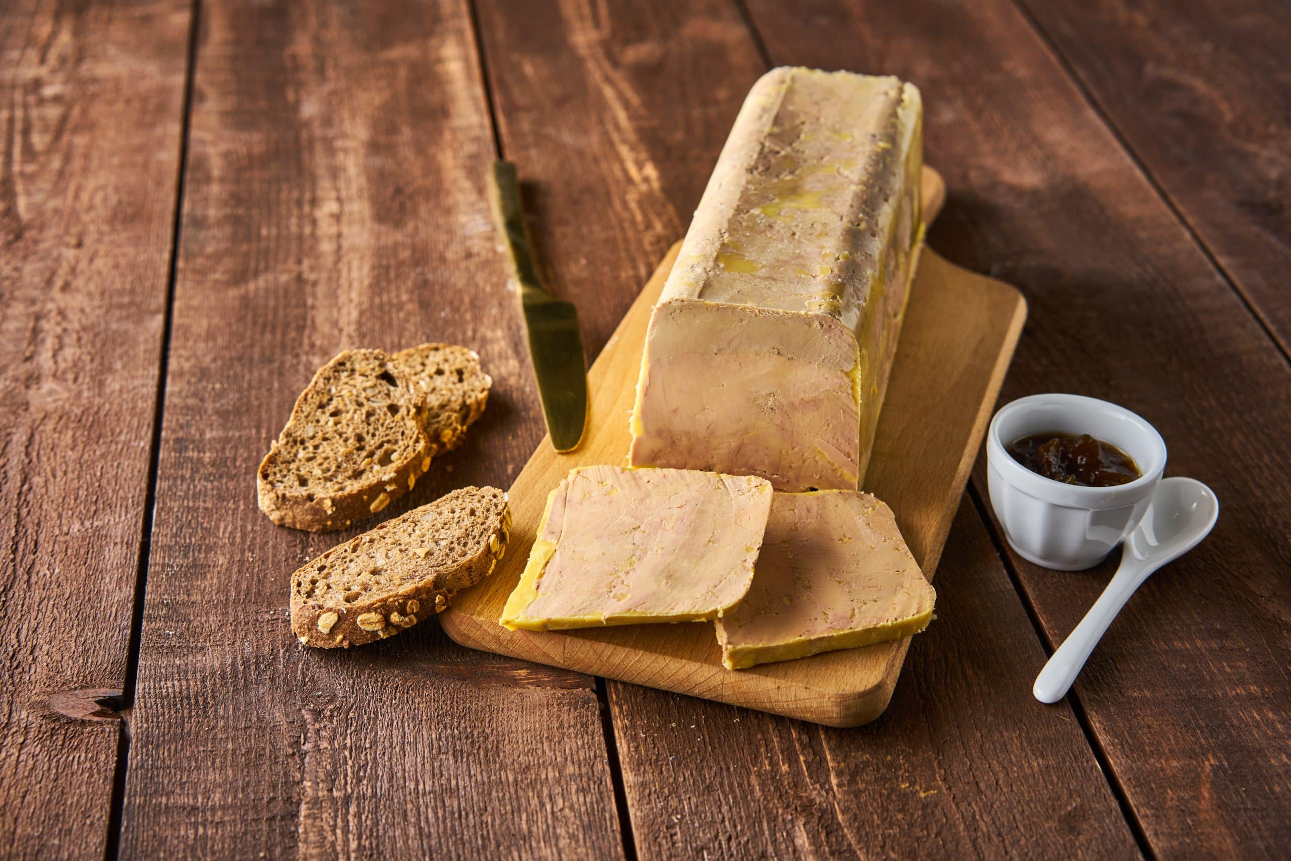 Vente Foie Gras entier. Acheter en ligne du Foie Gras de canard mi-cuit -  Le Fromage