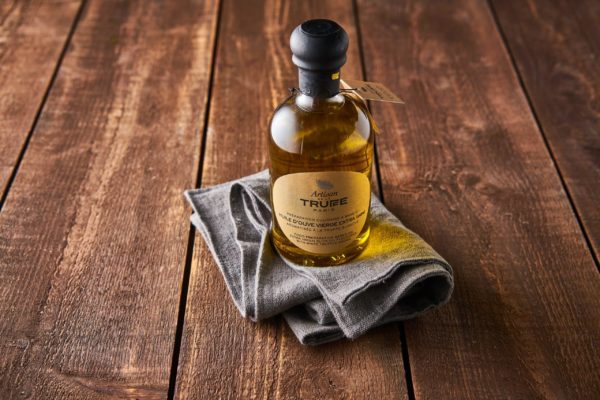 Huile d'olive à la truffe blanche